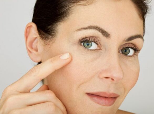 After 45 years, cosmetic procedures aim to increase skin hydration
