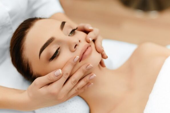 Facial plasma rejuvenation can be combined with massage after the skin has healed