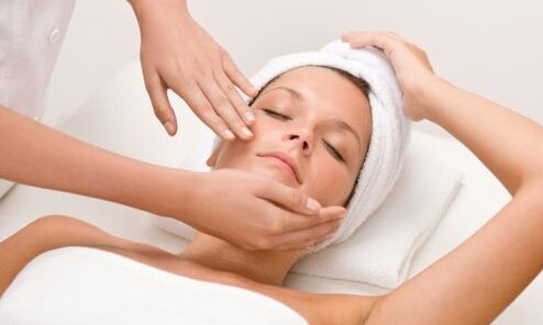 Sculptor facial massage will provide the skin with the necessary lifting effect
